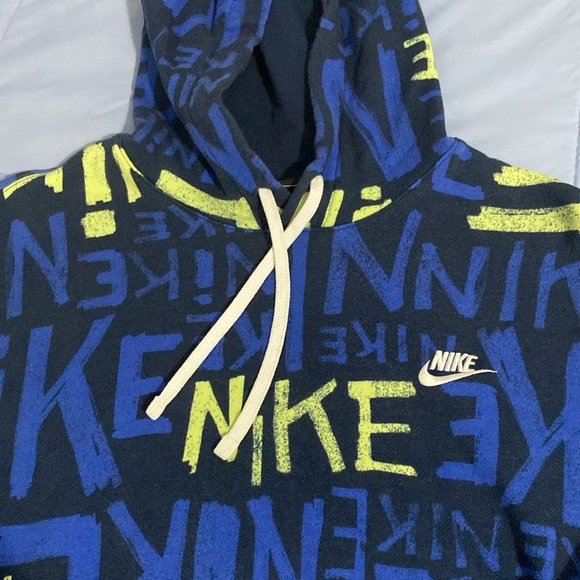 Nike hoodie L - Picture 2 of 3